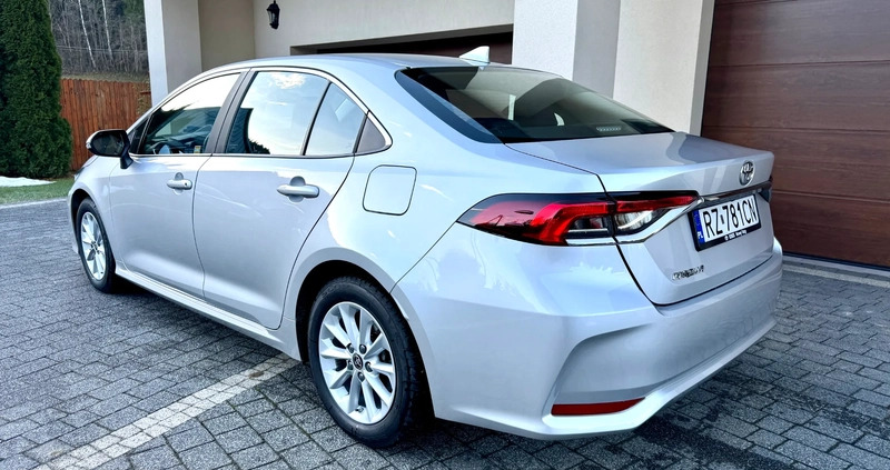 Toyota Corolla cena 78800 przebieg: 22000, rok produkcji 2021 z Kamienna Góra małe 121
